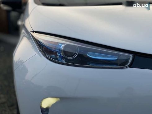 Renault Zoe 2019 - фото 12