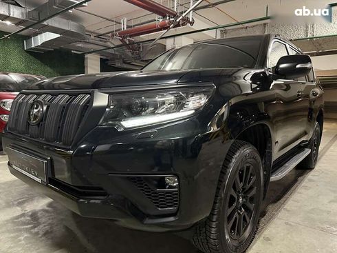 Toyota Land Cruiser Prado 2023 - фото 5