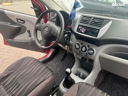 Nissan Pixo 2009 красный - фото 30