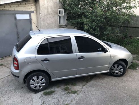 Skoda Fabia 2003 серебристый - фото 17