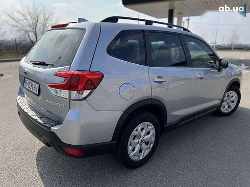 Subaru Forester 2020 - фото 8