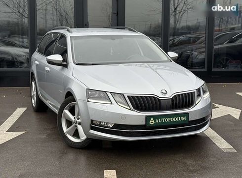 Skoda Octavia 2019 - фото 2