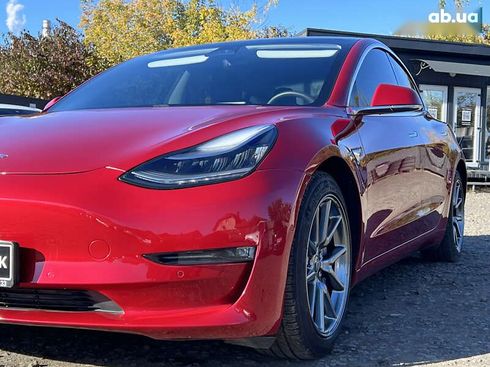 Tesla Model 3 2020 - фото 11