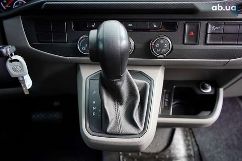 Volkswagen Transporter 2021 - фото 26