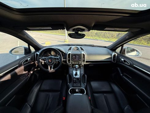 Porsche Cayenne 2016 серый - фото 22