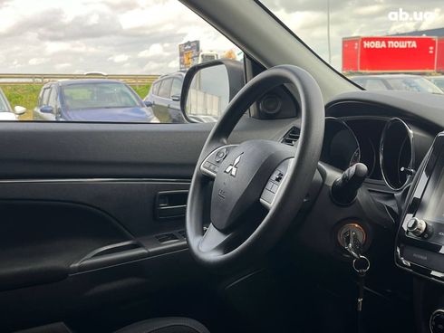 Mitsubishi RVR 2021 черный - фото 8