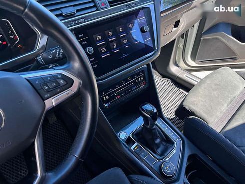 Volkswagen Tiguan 2021 - фото 21