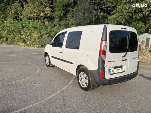 Renault Kangoo 2014 белый - фото 16