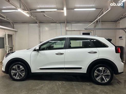Kia Niro 2022 - фото 16