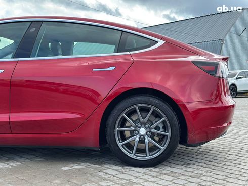Tesla Model 3 2019 красный - фото 6