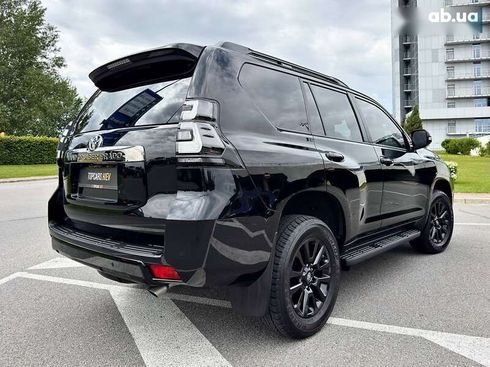 Toyota Land Cruiser Prado 2021 - фото 19