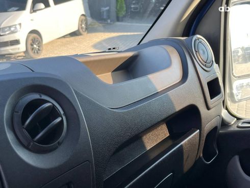 Renault Master 2017 синий - фото 12