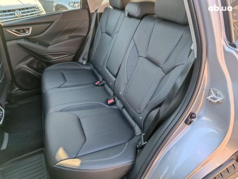 Subaru Forester 2022 серый - фото 32