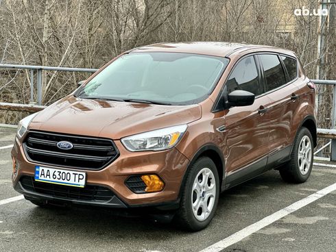 Ford Escape 2017 коричневый - фото 4