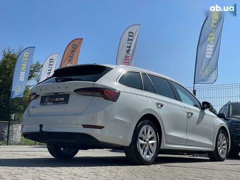 Skoda Octavia 2020 - фото 15