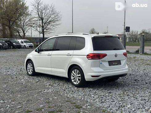 Volkswagen Touran 2016 - фото 7