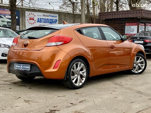Hyundai Veloster 2016 коричневый - фото 7