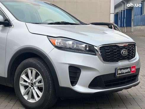 Kia Sorento 2019 серый - фото 6