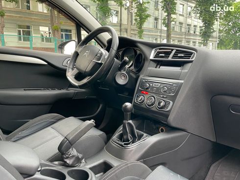 Citroёn C4 2013 белый - фото 24