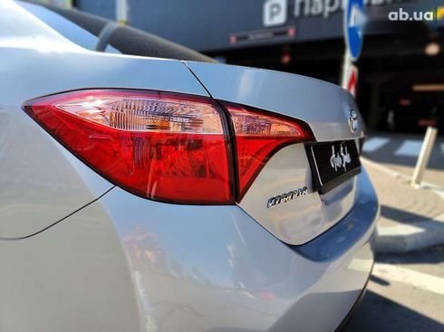 Toyota Corolla 2019 - фото 16