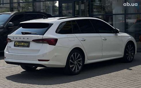 Skoda Octavia 2020 - фото 6