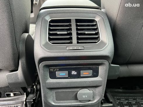 Volkswagen Tiguan 2017 серый - фото 40