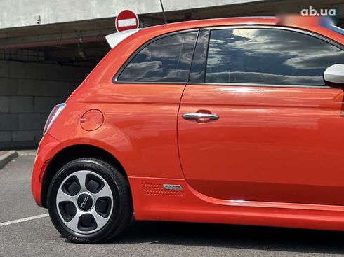 Fiat 500E 2016 - фото 10
