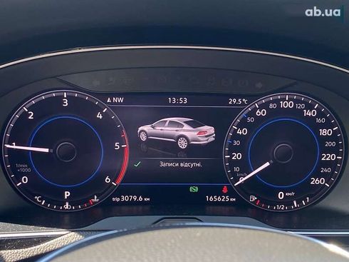 Volkswagen Passat 2018 - фото 25