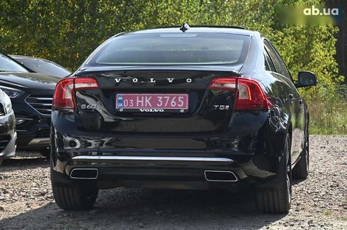 Volvo S60 2017 - фото 17