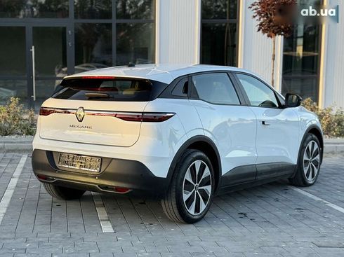 Renault Megane 2023 - фото 4