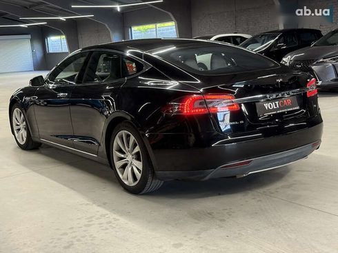 Tesla Model S 2016 - фото 27