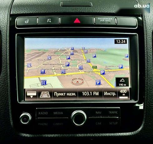 Volkswagen Touareg 2015 - фото 25