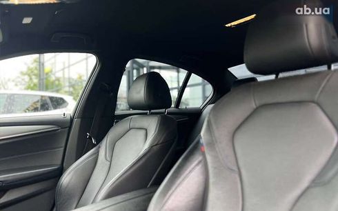 BMW 5 серия 2017 - фото 13