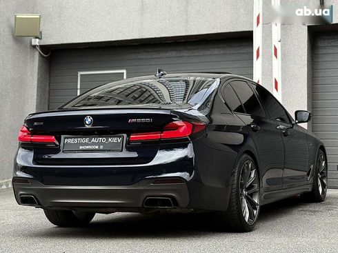 BMW 5 серия 2018 - фото 20