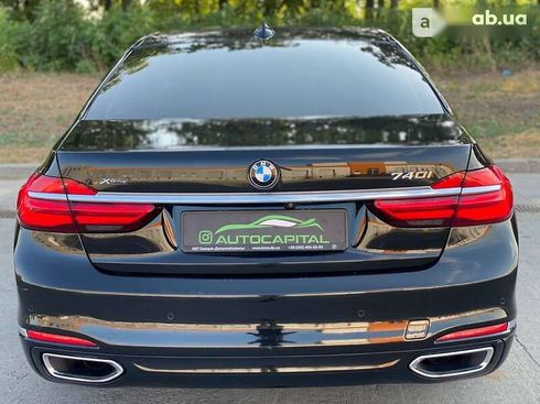 BMW 7 серия 2017 - фото 21