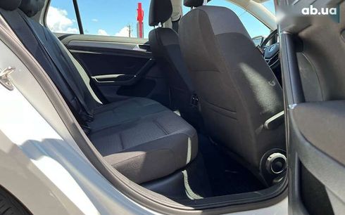Volkswagen e-Golf 2019 - фото 21
