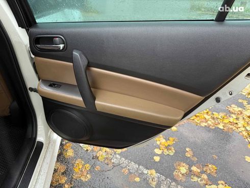 Mazda 6 2011 белый - фото 21