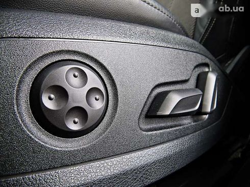 Audi A4 2020 - фото 11