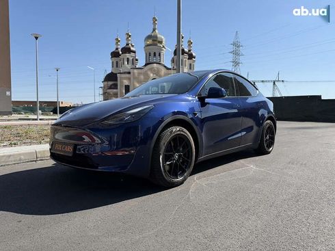 Tesla Model Y 2023 - фото 2