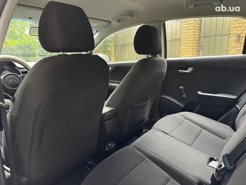 Kia Rio 2018 черный - фото 76