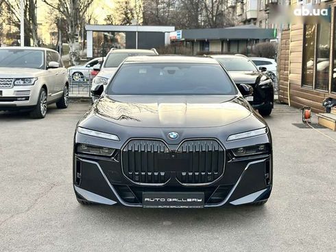 BMW 7 серия 2023 - фото 3