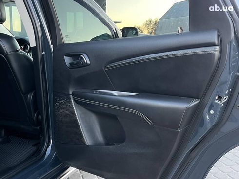 Dodge Journey 2016 серый - фото 35