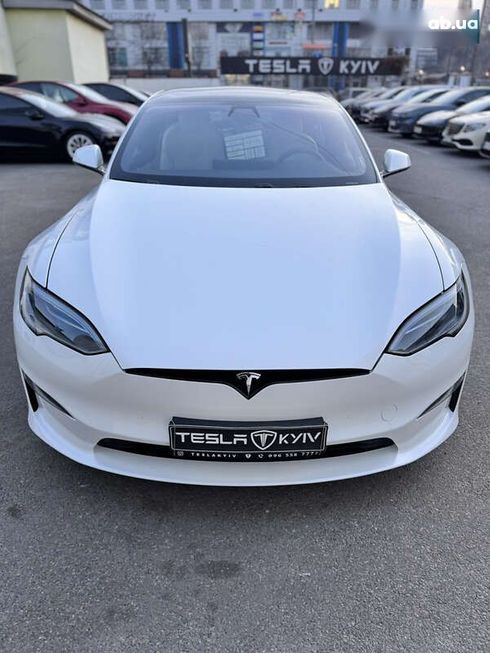 Tesla Model S 2021 - фото 30