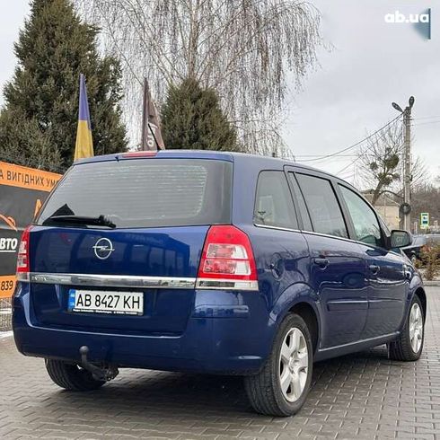 Opel Zafira 2011 - фото 5