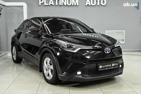 Toyota C-HR 2018 - фото 12