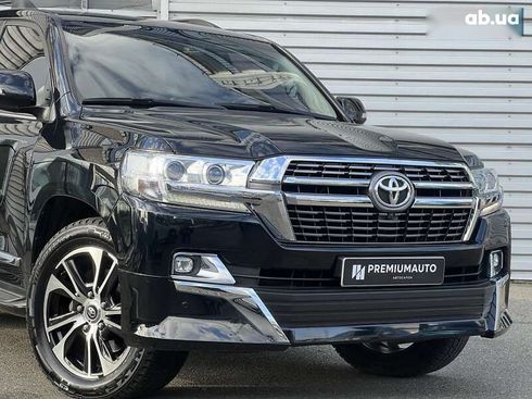 Toyota Land Cruiser 2016 - фото 4
