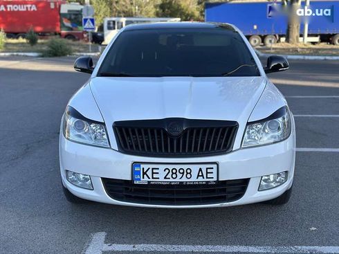 Skoda Octavia 2012 - фото 16