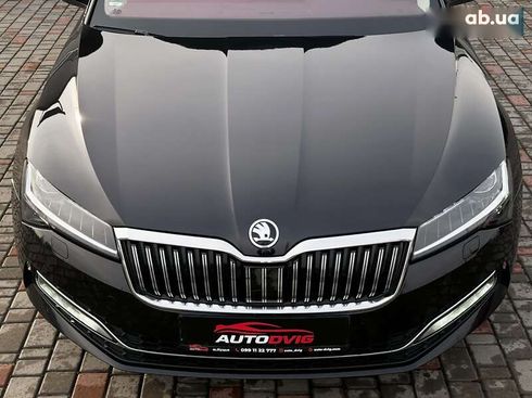 Skoda Superb 2020 - фото 11