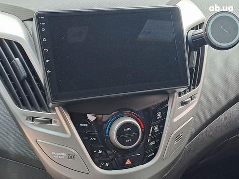 Hyundai Veloster 2016 оранжевый - фото 21