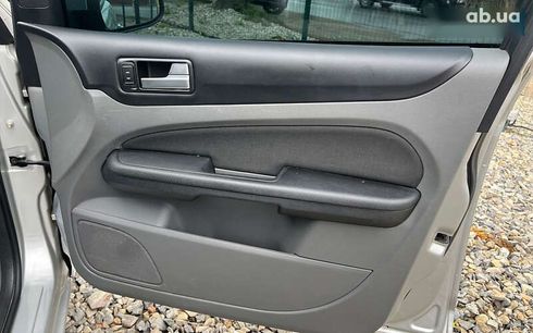 Ford Focus 2009 - фото 21